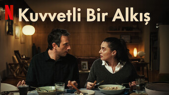 Kuvvetli Bir Alkış (2024)